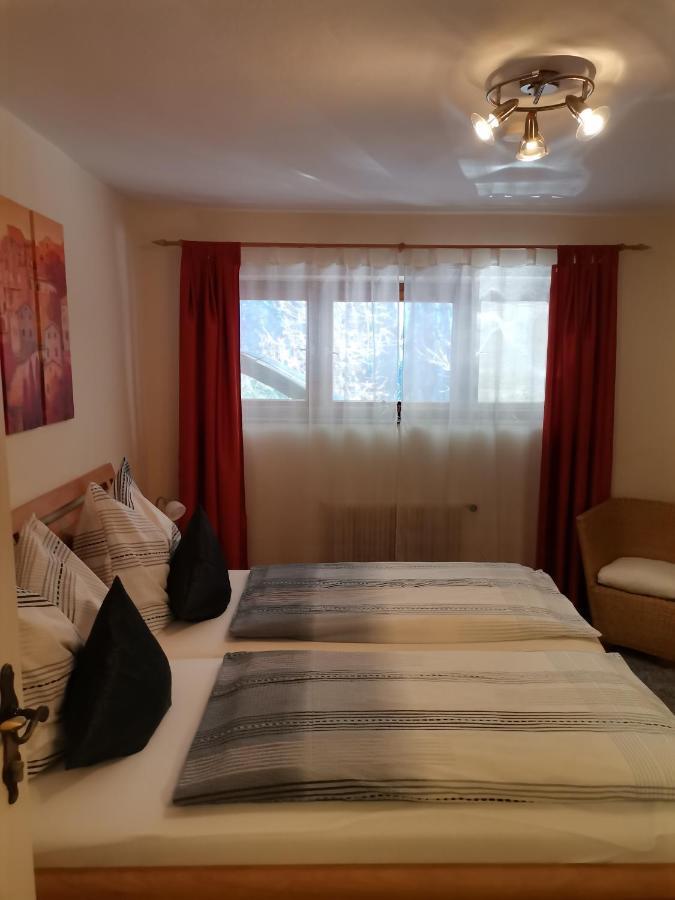 Ferienwohnung Hohe Wand Heiligenblut Esterno foto